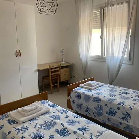 Maison Anzio E Rosa رافيننا